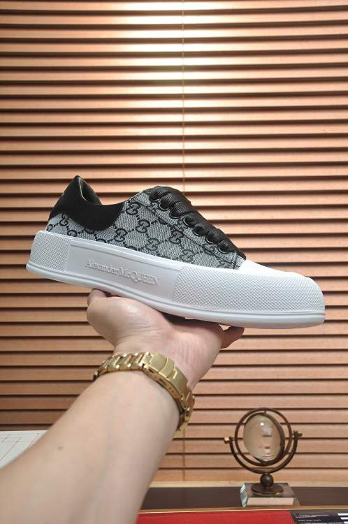 Picture of Alexander McQueen Shoes _SKUAlexanderMcQueensz35-44h080246